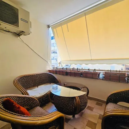 Spacious 3Br Apartment For 8 With 2 Balconies * Tirana