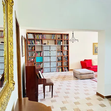 Spacious Appartamento