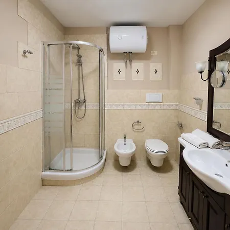 Spacious 3br For 8 With 2 Balconies Lägenhet